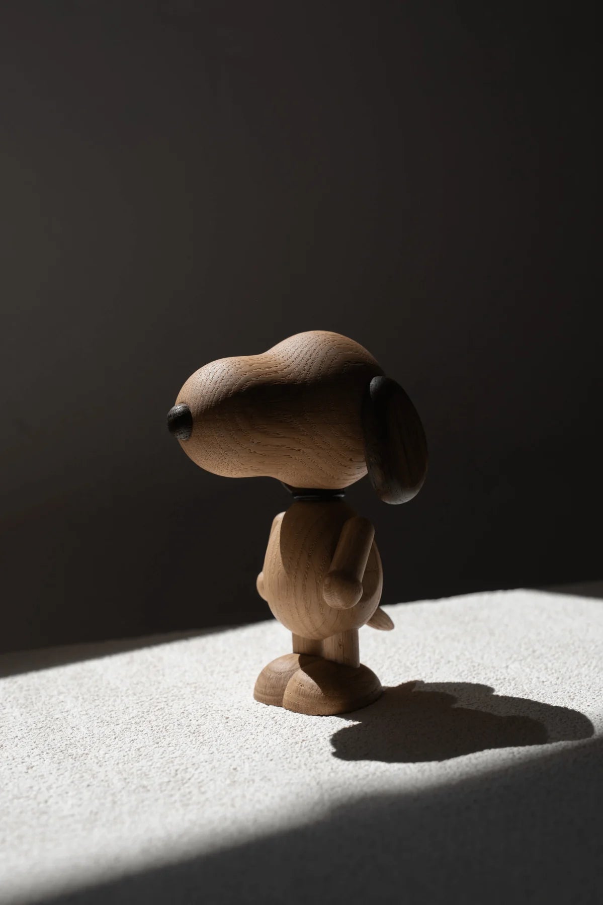 SNOOPY Holzfigur Eiche - mini H10cm