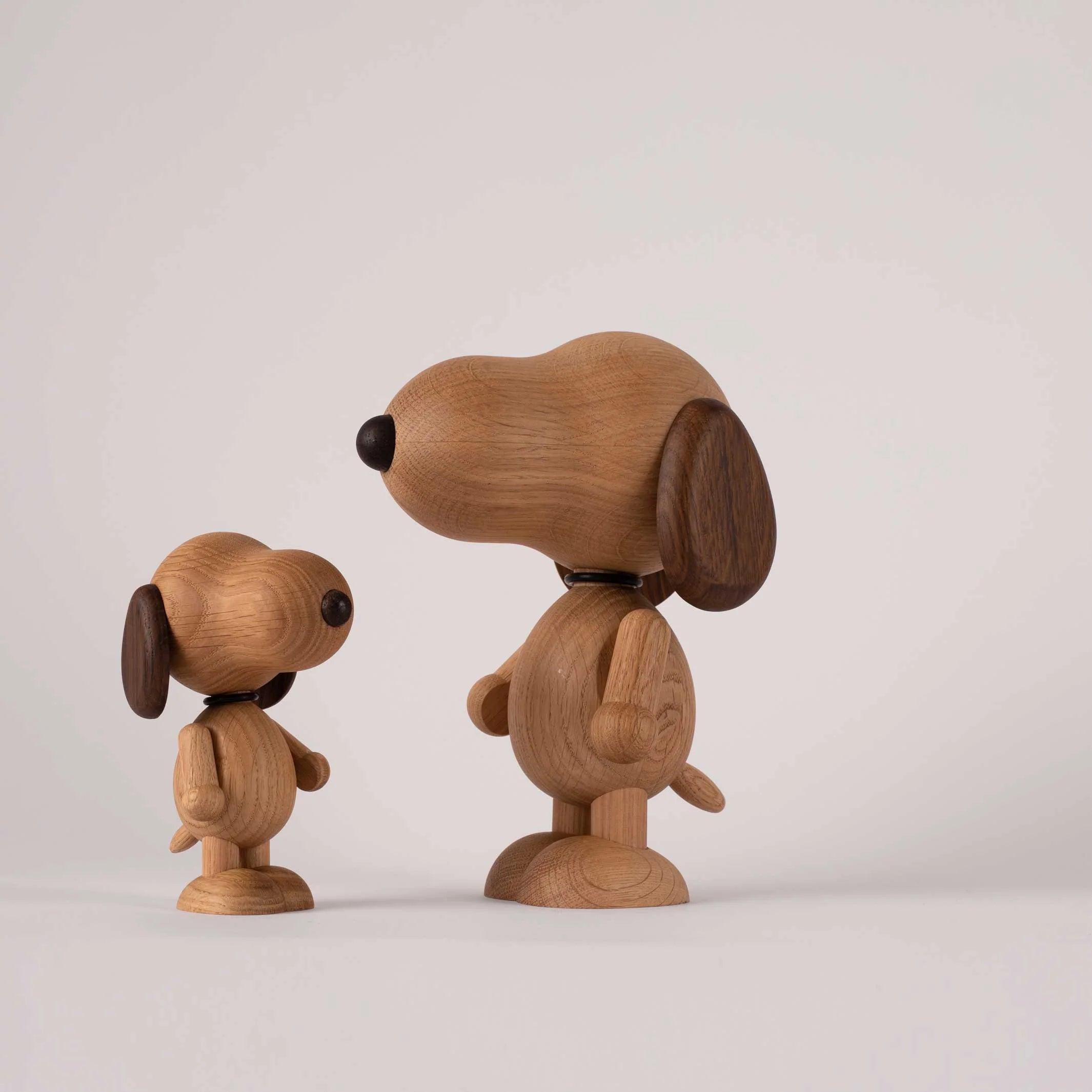SNOOPY Holzfigur Eiche - mini H10cm