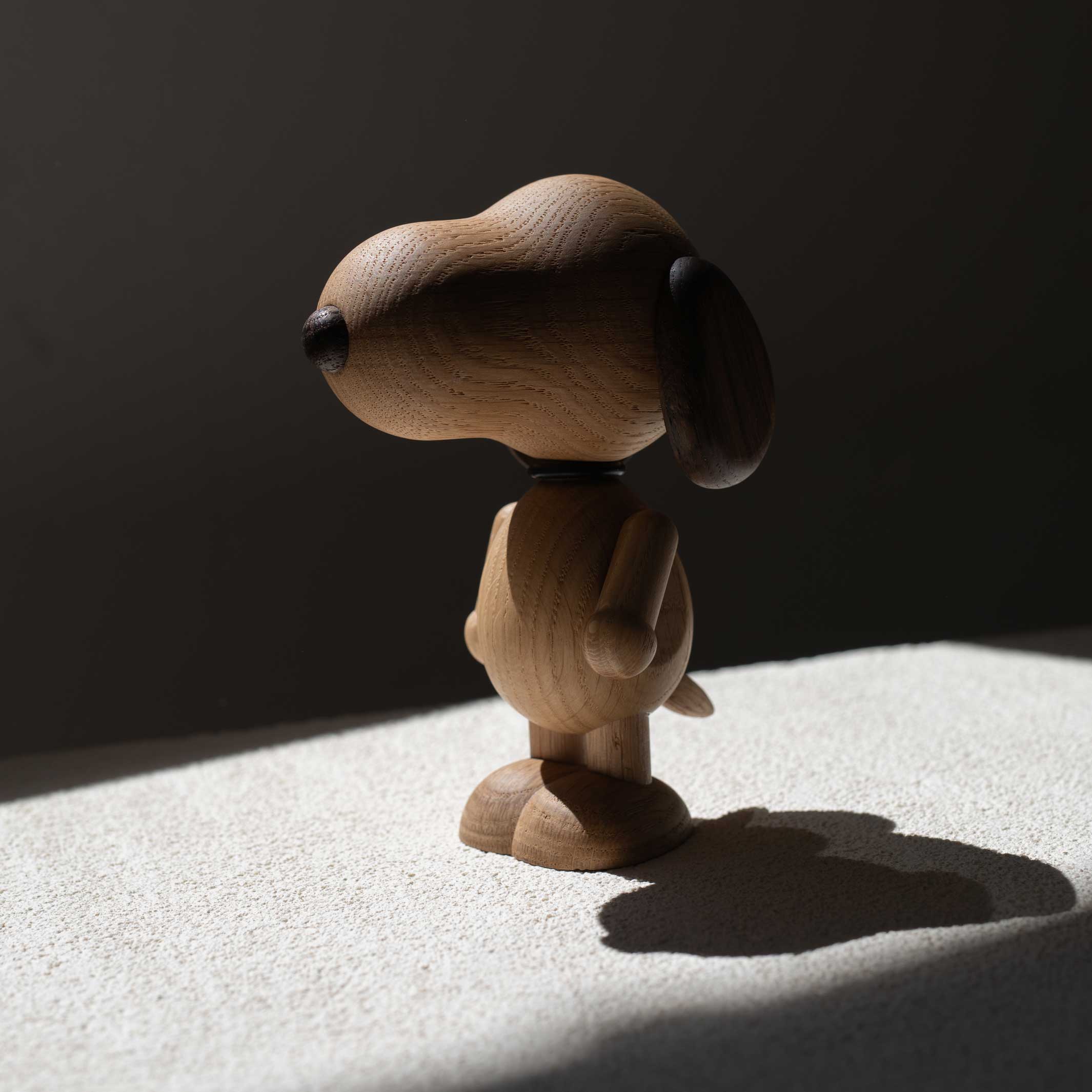 SNOOPY Holzfigur Eiche -small H14cm
